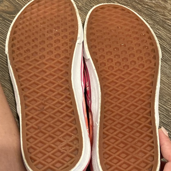 Vans Pink Graphic Slip-On Sneakers - Picture 5 of 9